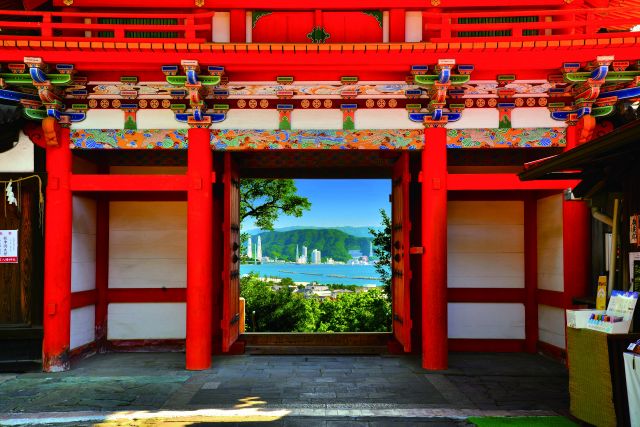 Explore 5 Stunning Japanese Gardens in Wakayama Prefecture: A Journey Through Kishu Tokugawa Clan's Historical Legacy