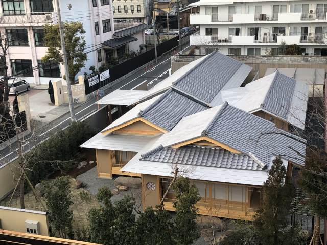 上空からの外観