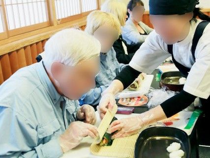 Image of Sushi making experience