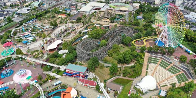 A historic amusement park that represents the Kansai area, close to both Osaka and Kyoto