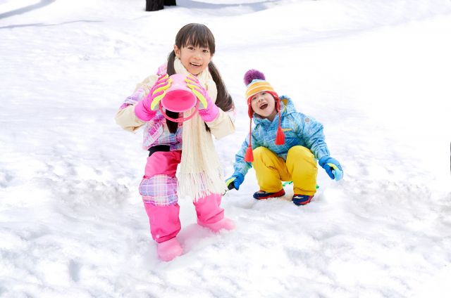 (冬限定)雪遊びは子供に大人気