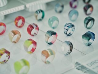 Experience making your own ring from colorful eyeglass materials