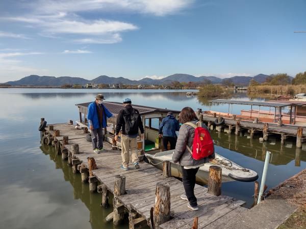 Japanese boat ride experience