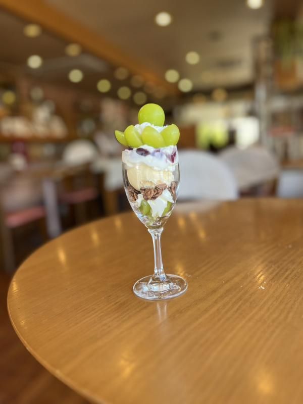 Shine Muscat grape parfait mini-size