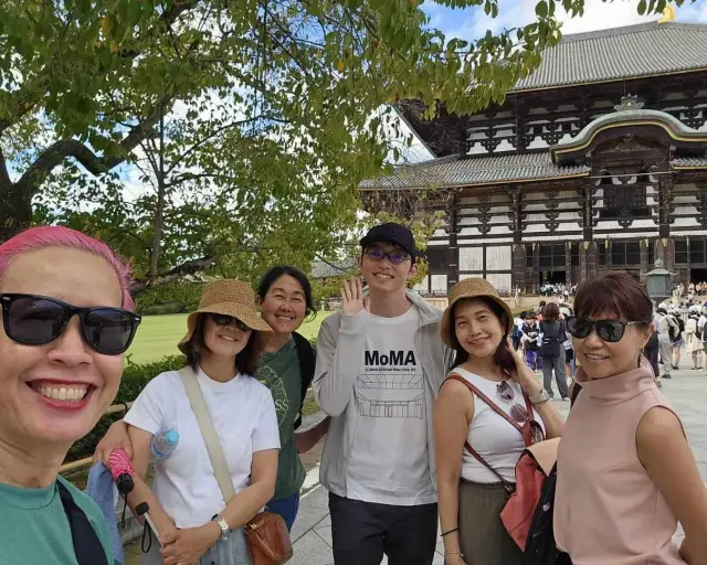 Nara Tour: Todaiji Temple, Sake Tasting, & Craft Beer