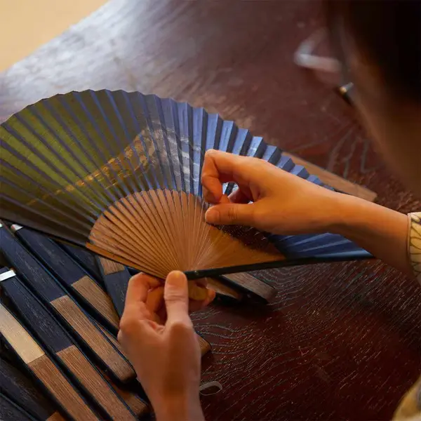 [HAND FAN BAG] FOLDING BLACK FOR MEN (UP TO ABOUT 9.06 IN. IN LENGTH) | KYOTO FOLDING FANS | OHNISHI TSUNE SHOTEN