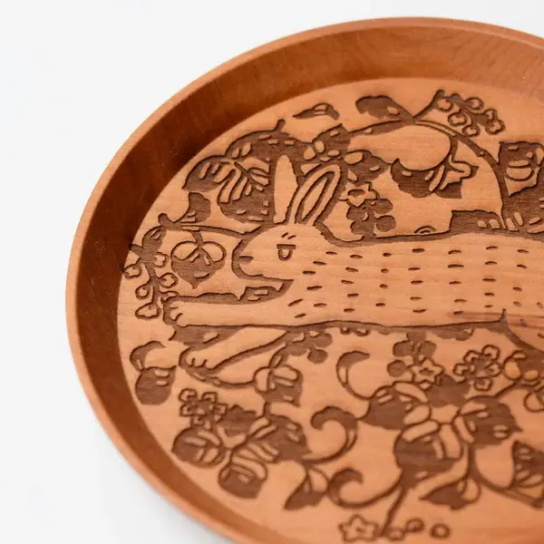 [SMALL DISH] ARABESQUE AND RABBIT | PRINTING AND KYO-YUZEN ENGRAVING| SANSAI STUDIO